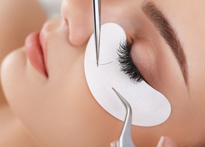 Extensions cils Jaina Beauté